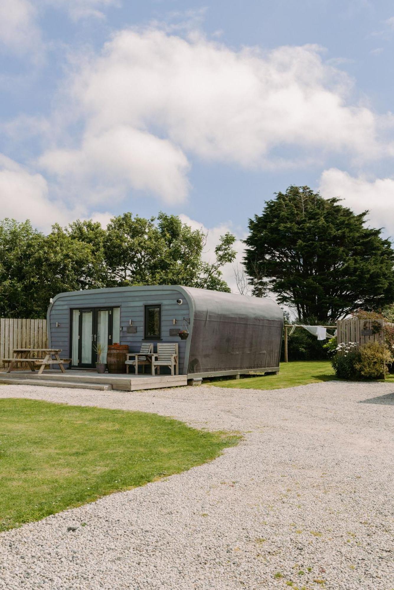 Poldark Lodge, *